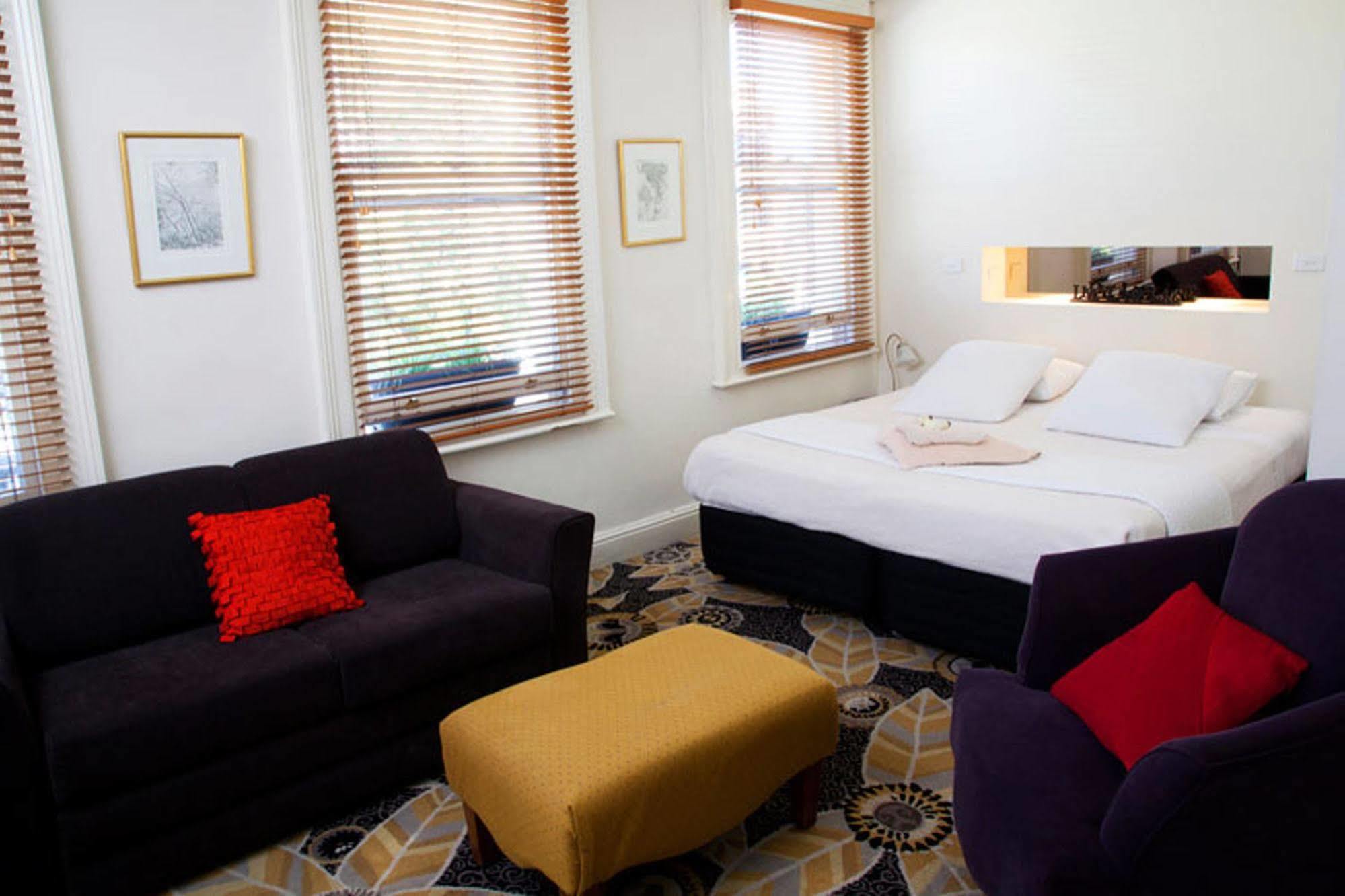 Carlton Terrace Hotel Melbourne Exterior photo