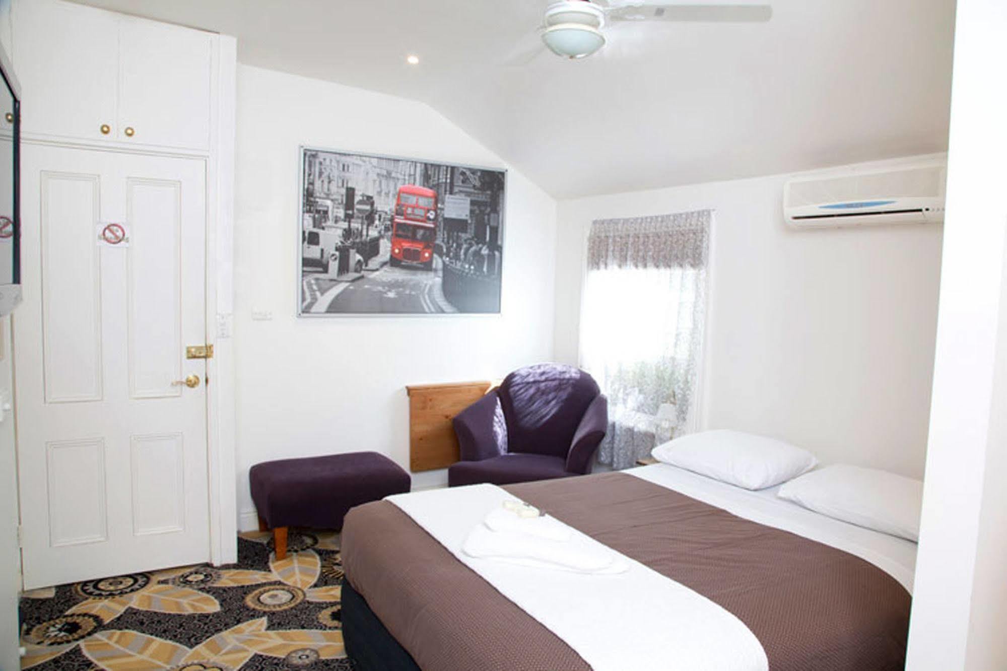 Carlton Terrace Hotel Melbourne Exterior photo